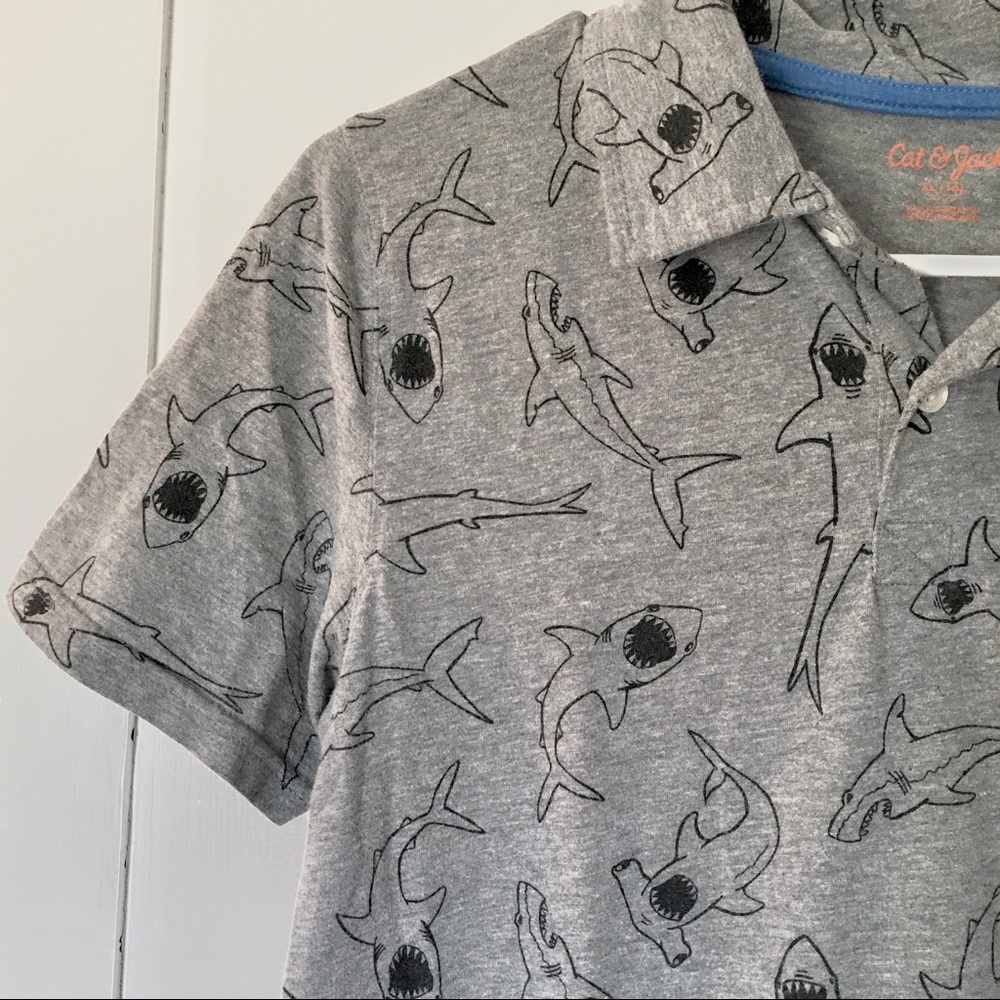 🦈 Shark print grey gray short sleeve polo shirt